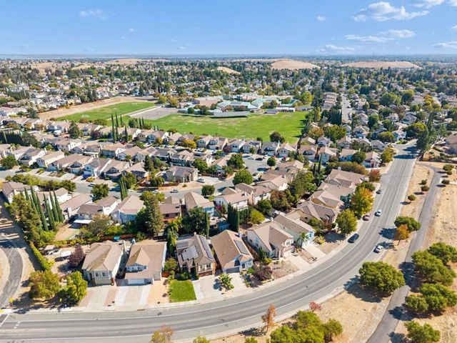 4713 Country Hills Drive, Antioch, CA 94531