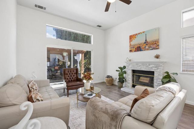 4713 Country Hills Drive, Antioch, CA 94531