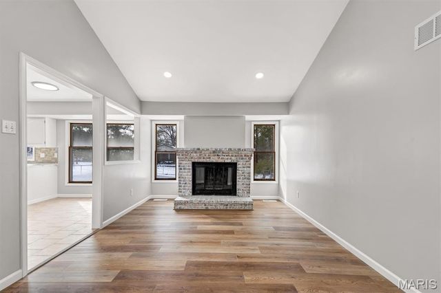 14741 Mondoubleau Lane, Florissant, MO 63034