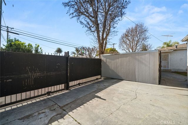 5500 California, Long Beach, CA 90805