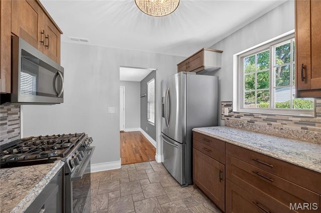 115 Rainbow Drive, Collinsville, IL 62234