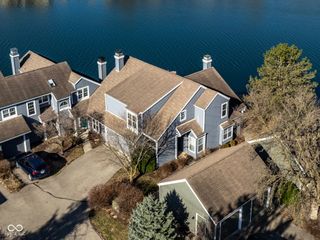 7654 Harbour Isle, Indianapolis, IN 46240