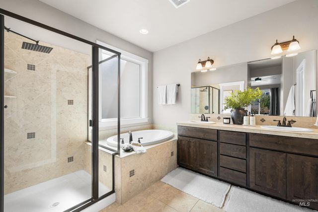 5898 W Galloway St, Boise, ID 83714