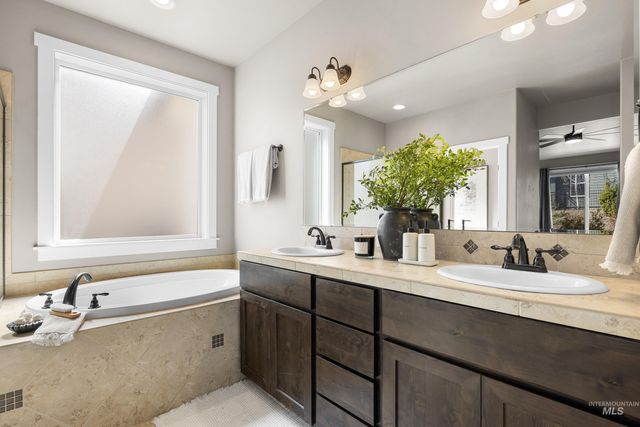 5898 W Galloway St, Boise, ID 83714