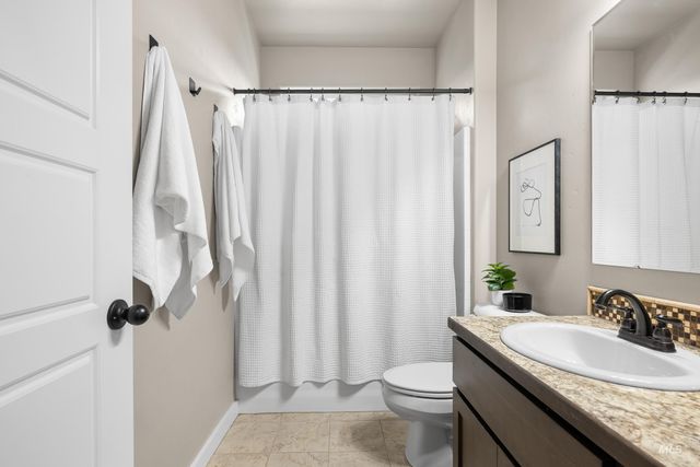 5898 W Galloway St, Boise, ID 83714