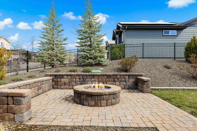 5898 W Galloway St, Boise, ID 83714