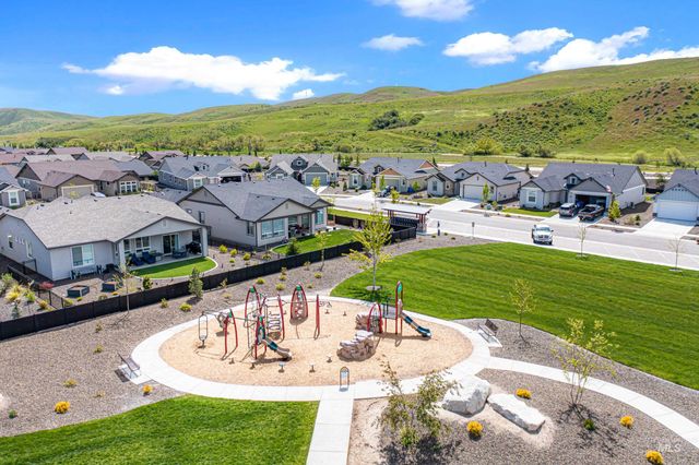 5898 W Galloway St, Boise, ID 83714