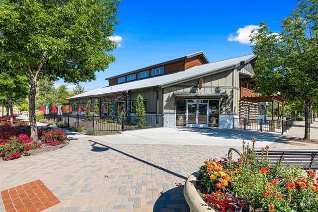 5898 W Galloway St, Boise, ID 83714