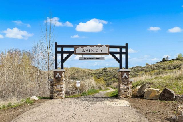 5898 W Galloway St, Boise, ID 83714