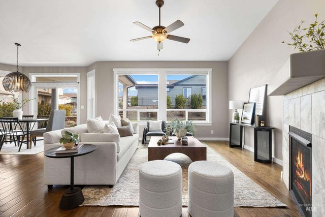 5898 W Galloway St, Boise, ID 83714