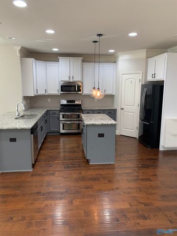 517 Balsam Terrace Way, Huntsville, AL 35824