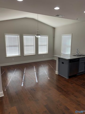 517 Balsam Terrace Way, Huntsville, AL 35824