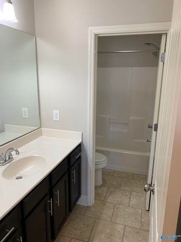 517 Balsam Terrace Way, Huntsville, AL 35824