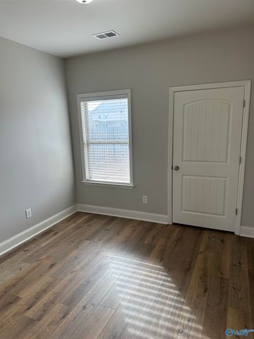 517 Balsam Terrace Way, Huntsville, AL 35824