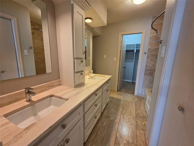 4519 Kingston Harbor Drive, Seabrook, TX 77586