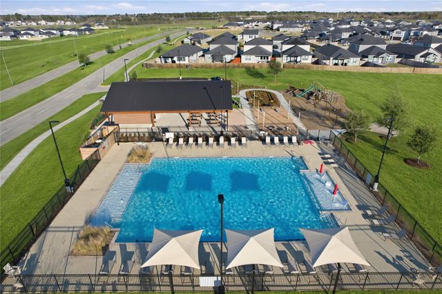 18007 Lasso Mills Drive, Hockley, TX 77447