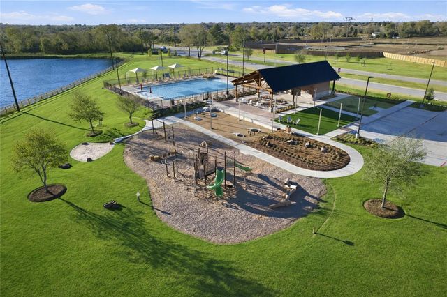 18007 Lasso Mills Drive, Hockley, TX 77447