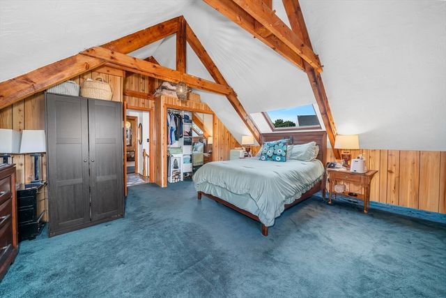 2 Durkin Rd, Salem, MA 01970