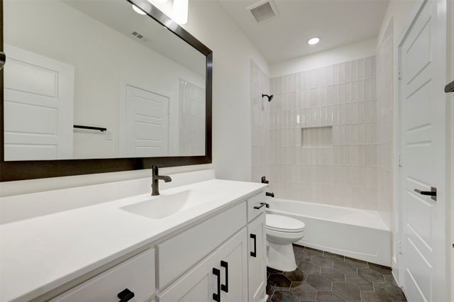 2324 Northshore Trail, Lakewood Village, TX 75068
