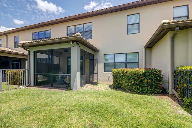 8327 Rearing Lane, Lake Worth, FL 33467