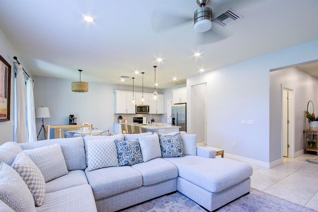 8327 Rearing Lane, Lake Worth, FL 33467