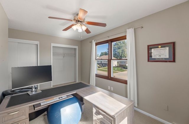 4004 80th Street, Urbandale, IA 50322