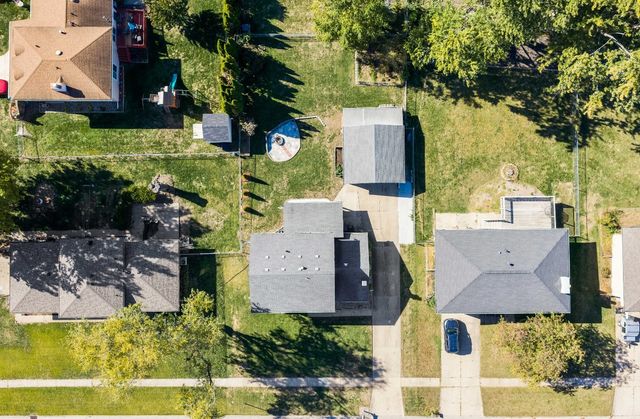 4004 80th Street, Urbandale, IA 50322