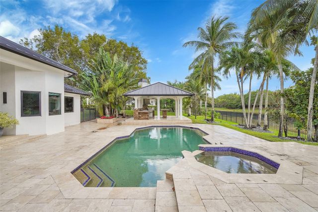 3600 PADDOCK Road, Weston, FL 33331