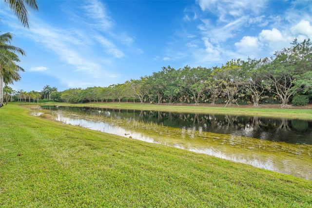 3600 PADDOCK Road, Weston, FL 33331