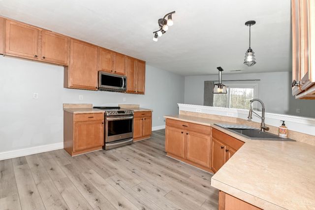 1016 Canterbury Lane, Goshen Twp, OH 45140