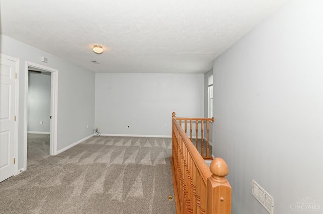 1016 Canterbury Lane, Goshen Twp, OH 45140