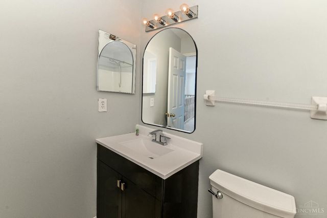 1016 Canterbury Lane, Goshen Twp, OH 45140