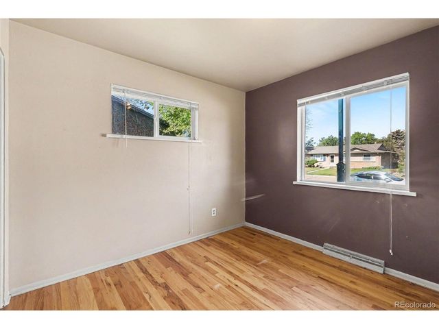 958 S Jasmine St, Denver, CO 80224