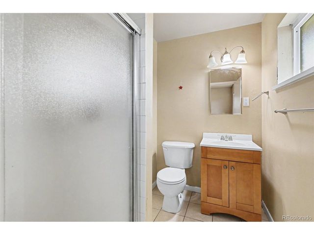 958 S Jasmine St, Denver, CO 80224