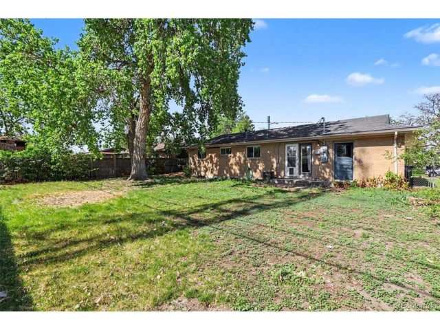 958 S Jasmine St, Denver, CO 80224