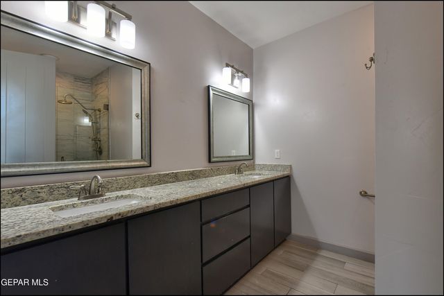 312 Vin Almoradi Court, El Paso, TX 79912
