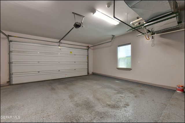 312 Vin Almoradi Court, El Paso, TX 79912