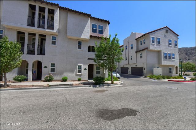 312 Vin Almoradi Court, El Paso, TX 79912