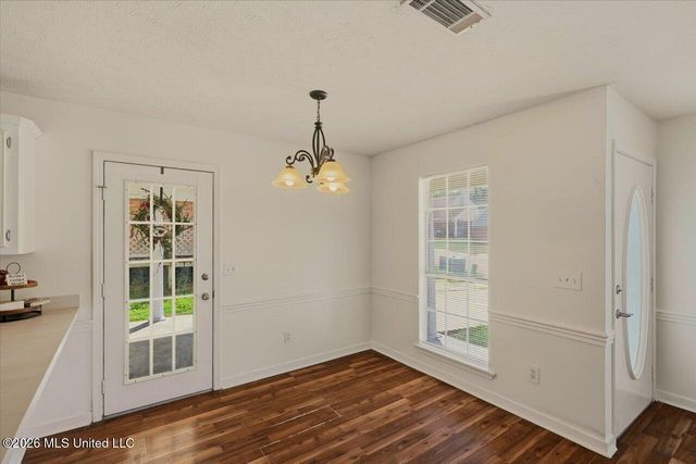 1428 Chelsea Lane, Richland, MS 39218