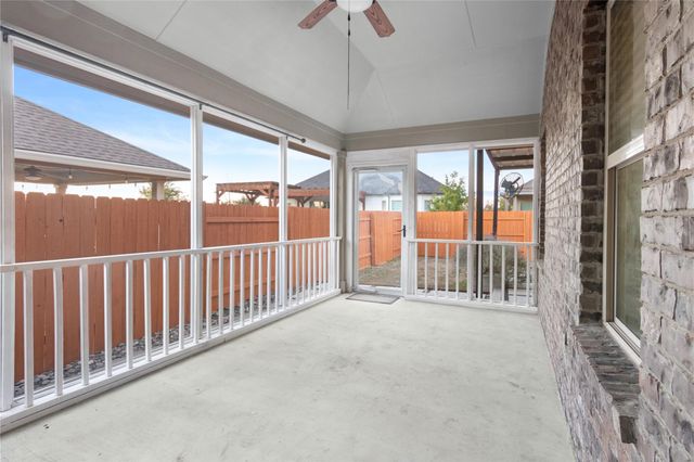 7704 Vista Mejor DR, Austin, TX 78744