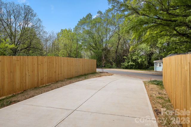 4431 Fair Street, Charlotte, NC 28208