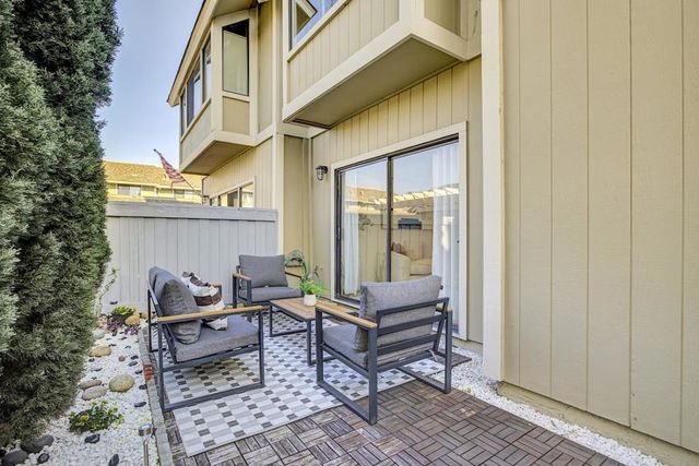 857 Canis Lane, Foster City, CA 94404