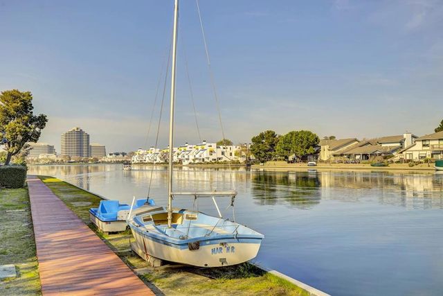 857 Canis Lane, Foster City, CA 94404