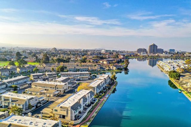 857 Canis Lane, Foster City, CA 94404