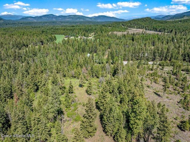3183 Eastside RD, Priest River, ID 83856