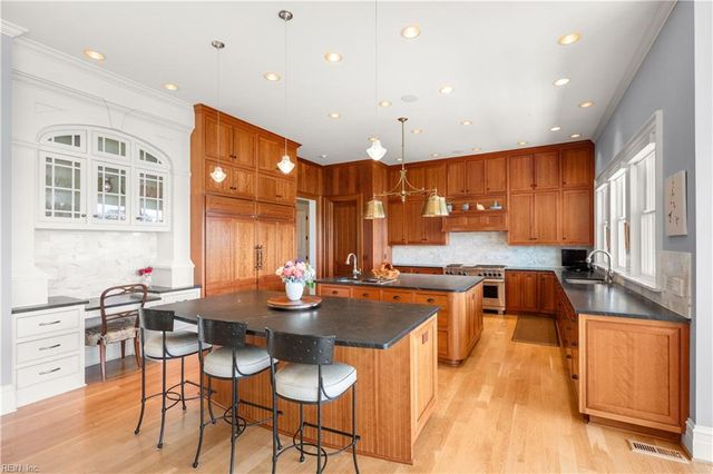 1700 River CT, Virginia Beach, VA 23454