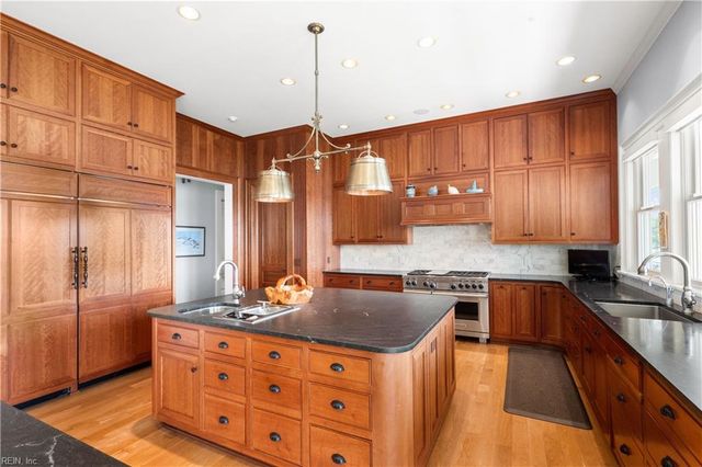 1700 River CT, Virginia Beach, VA 23454