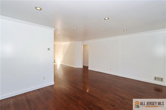 1299 Kline Place, Rahway, NJ 07065