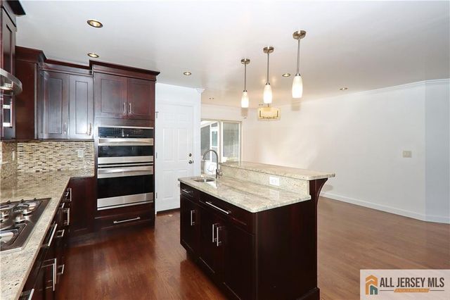 1299 Kline Place, Rahway, NJ 07065