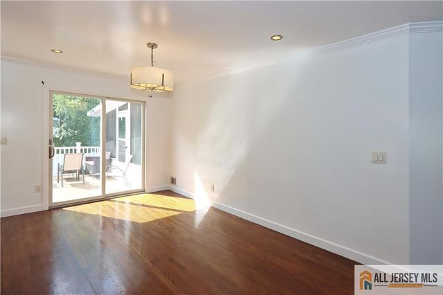1299 Kline Place, Rahway, NJ 07065